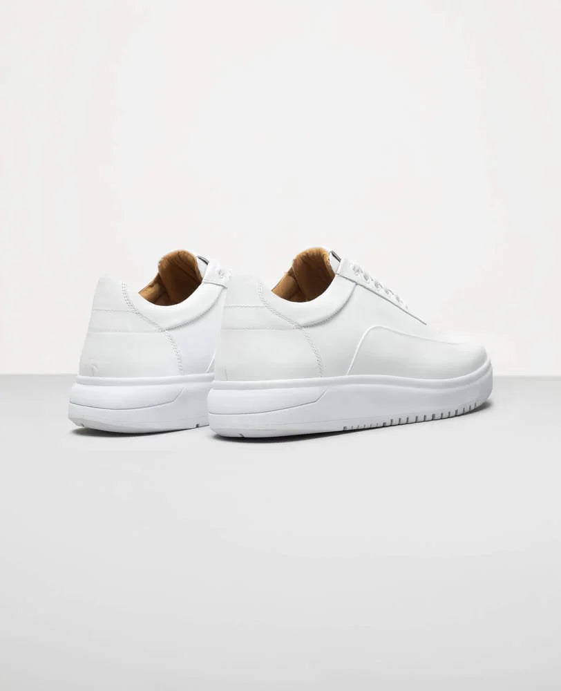 Tênis de Couro Branco R7